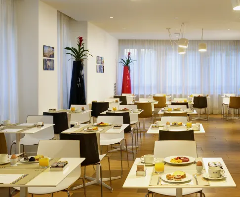 UNA HOTELS Century Milano Ristorazione Photos