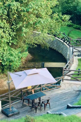 Qiyun·Anji Chashan Yelu Hot Spring Homestay بالقرب من الفندق Photos