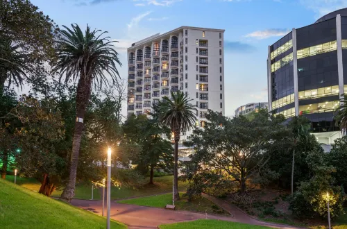 Parkside Hotel & Apartments Featured Photos