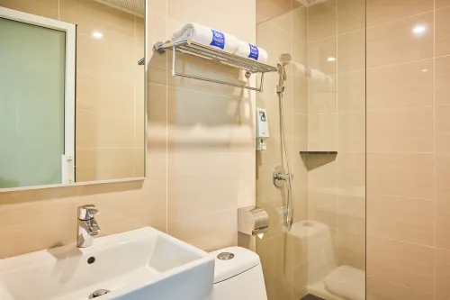 ibis budget Singapore Emerald Zimmer Photos