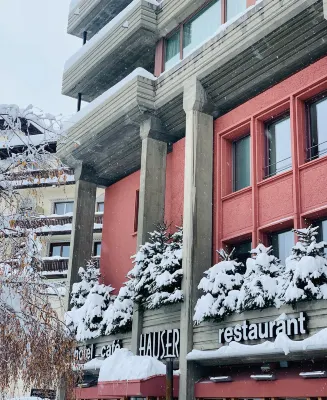 Hauser Hotel St. Moritz Exterior Photos