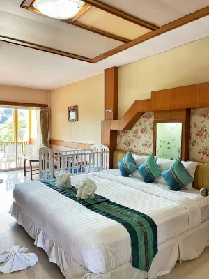 Coconut Beach Resort, Koh Chang Zimmer Photos
