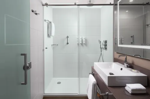 Courtyard by Marriott Paris Porte de Versailles Chambres Photos