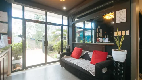 RedDoorz Plus at Palm Rise K Diving Resort Panglao Bohol Espaces publics Photos