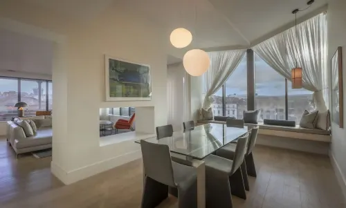 The Morrison Dublin, Curio Collection by Hilton Chambres Photos
