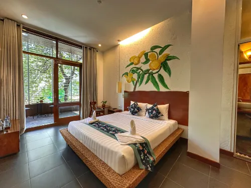 Monsoon Riverside Hotel Suositellut Photos