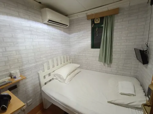 Cozy Inn HK (Jordan Station) Kamar Photos