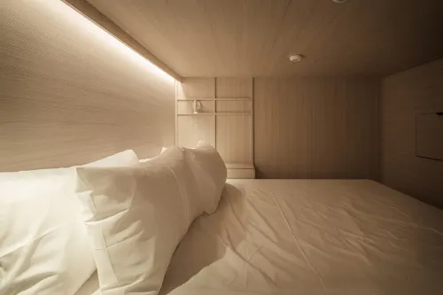 Jyu Capsule Hotel Rooms Photos