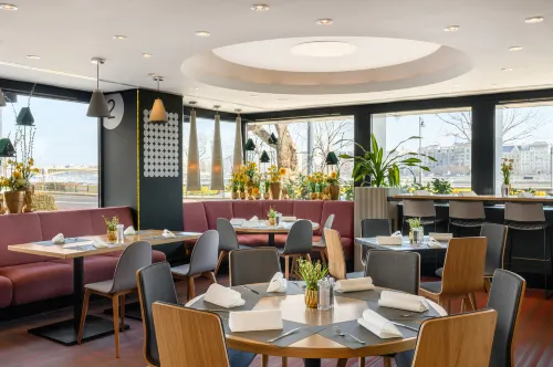 Novotel Budapest Danube Ristorazione Photos