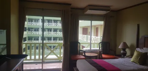 Phuphaya Resort Pattaya Phòng Photos