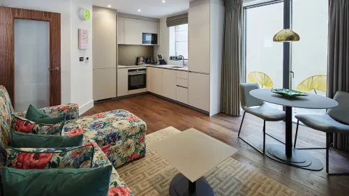 Cheval Knightsbridge Photos