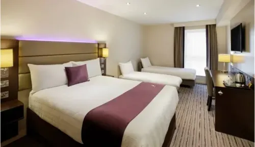 Premier Inn London Southwark (Southwark Station) Huoneet Photos