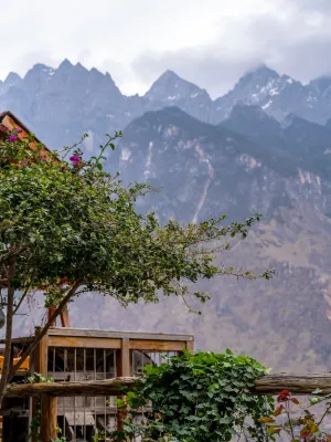 Tiger Leaping Gorge yachajiao Manor Kamar Photos
