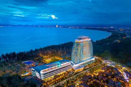 Hainan Sangem Moon Hotel  Featured Photos