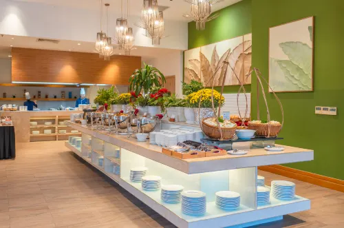 Starcity Hotel & Condotel Beachfront Nha Trang Питание Photos