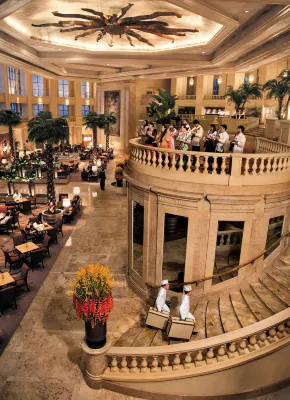 The Peninsula Manila Area Publik Photos