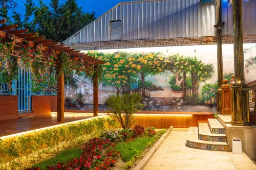 Yining Nalan Pavilion B&B Esterni Photos