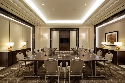 Hilton Istanbul Bomonti Business Photos