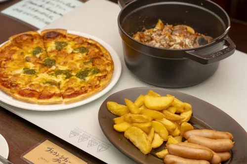 the b hakata Dining Photos