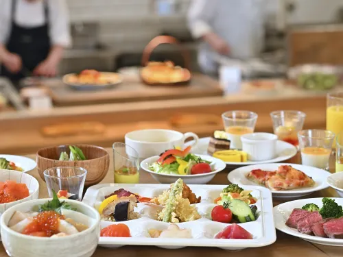 Noboribetsu Manseikaku Dining Photos