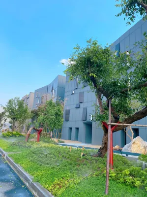 Travelodge Nimman Unggulan Photos