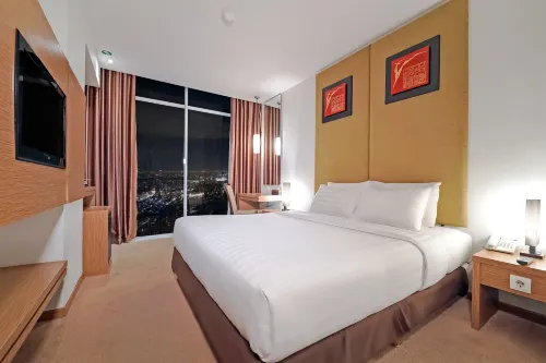 Grand Tjokro Yogyakarta Kamar Photos