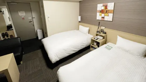 Hotel Route-Inn Osaka Takaishi Hagoromo Ekimae Kamar Photos
