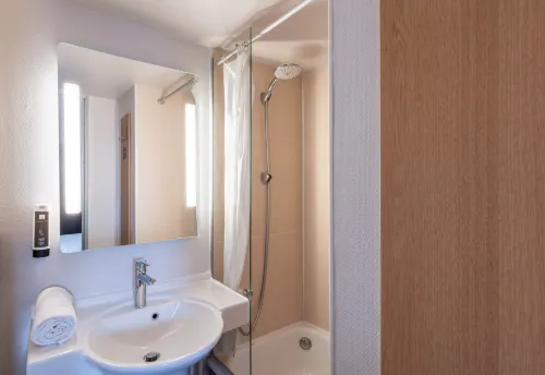 B&B Hotel Lille Seclin Unexpo Chambres Photos