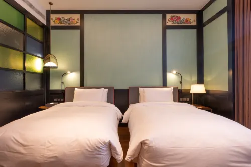 New Youth Art Hotel Huoneet Photos