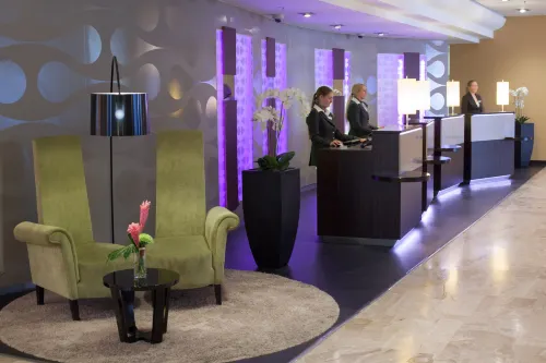 Crowne Plaza Berlin City Centre Öffentliche Flächen Photos