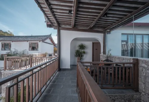 ‌CafeCoco Designer Hotel @ Peter Goullart's, Lijiang (Waterwheel) Khu vực công cộng Photos