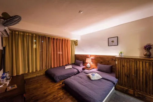 Four Seasons Inn Huoneet Photos