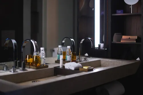 Hyatt Regency Wuhan Optics Valley Rooms Photos