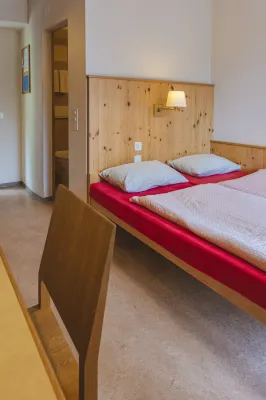 Davos Youth Hostel Kamar Photos