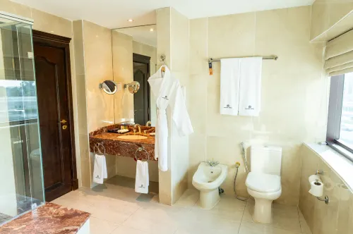 Majestic Cove Hotel Photos