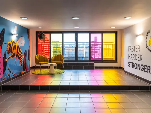 Novotel Suites Wien City Donau بالقرب من الفندق Photos