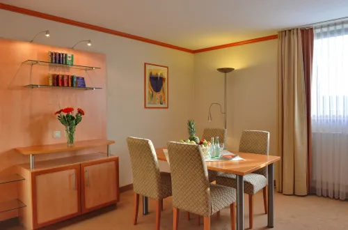 PLAZA INN Leonberg Chambres Photos