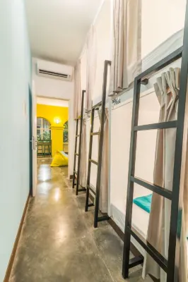 Wonderloft Hostel Kota Tua Kamar Photos