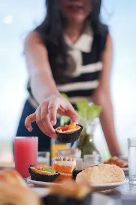 Grand Edge Hotel Semarang Makanan Photos