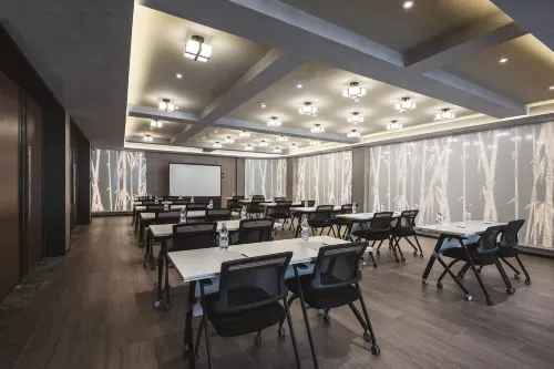 Xitang Wanda Moments Resort Hotel Business Facilities Photos