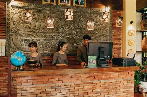 Sophavady D'Angkor Photos