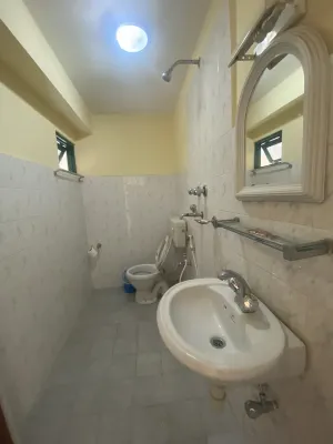 Hotel Noble Inn Phòng Photos