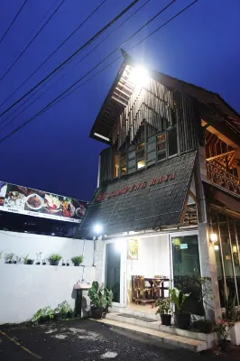 Saung Balibu Hotel Restauration Photos