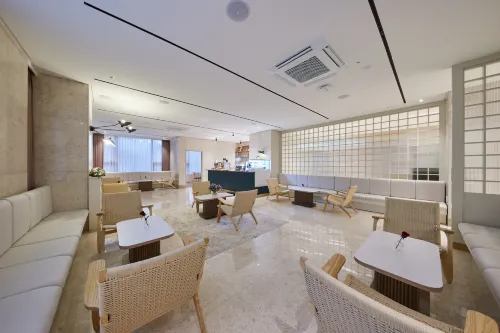 광주 에이치원호텔 식사 Photos