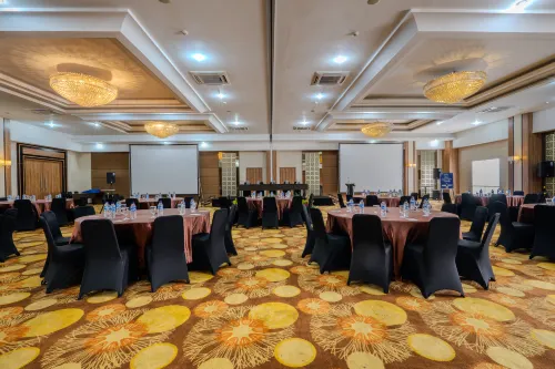 Grand Serela Yogyakarta Fasilitas Bisnis Photos
