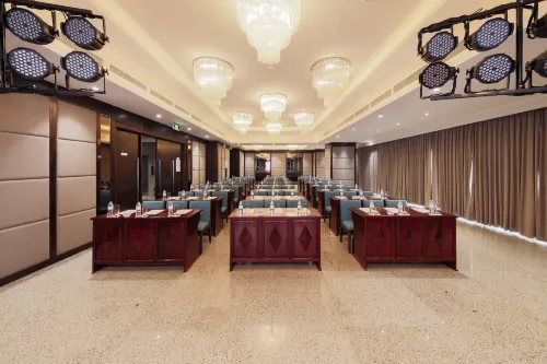 Green Beach Hotel Nha Trang Business Photos