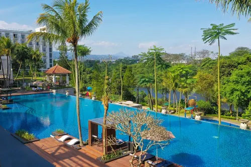 Mason Pine Hotel Bandung Photos