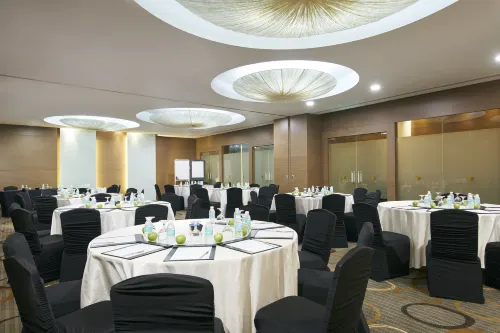 Village Hotel Changi by Far East Hospitality Espaces Affaires Photos