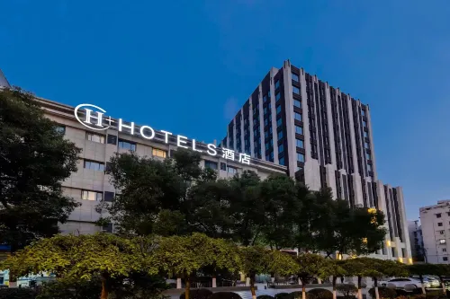 H Hotel Da non perdere Photos