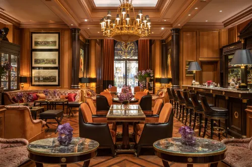 Four Seasons Hotel George V Paris Benessere e tempo libero Photos